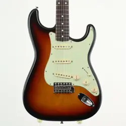 FENDER JAPAN ST62-70 3 TONE SUNBURST (1990S)