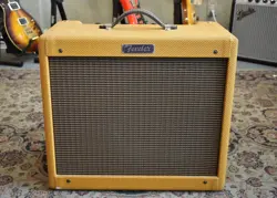 FENDER BLUES JUNIOR 15-WATT 1X12