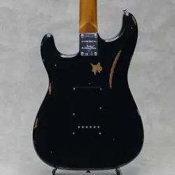 FENDER CUSTOM SHOP 2017 LTD BLACK ROASTED DUAL-MAG STRATOCASTER RELIC USED