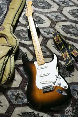 FENDER JAPAN ST TYPE ST57-65 1983 SUNBURST ELECTRIC GUITAR W/GIG BAG TREMOLO ARM