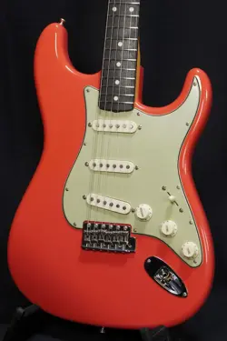 BUILD 1961 STRATOCASTER