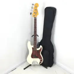 ELECTRIC BASS GUITAR FENDER JAPAN PRECISION BASS WHITE JAPAN JD18011946
