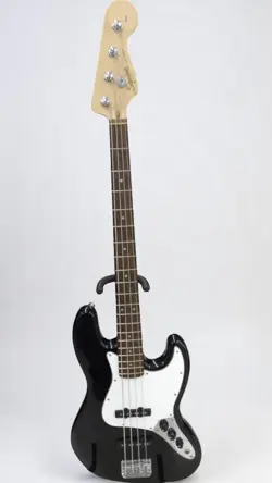 SQUIER AFFINITY JAZZ BASS WITH SOFT CASE USED GUITAR FENDER STYLE