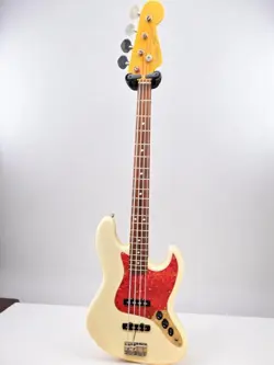 FENDER JAPAN JB-62-58 VWH JAZZ BASS 1999-2001 SOFT CASE GOOD COND