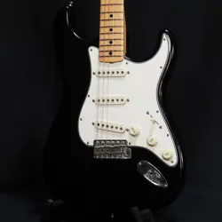 FENDER CUSTOM SHOP CUSTOM COLLECTION 1968 STRATOCASTER DELUXE CLOSET CLASSIC AGE