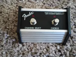 FENDER CHANNEL SELECT/CHORUS