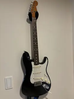 62STRATOCASTER