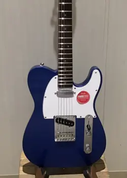 SQUIER BY FENDERÂ AFFINITY SERIES TELECASTER LAKE PLACID BLUE INDIAN LAUREL