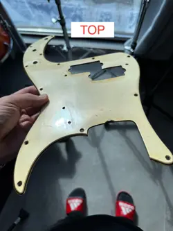 PICKGUARD 1968 VINYL