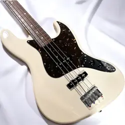 FENDER JAPAN EXCLUSIVE CLASSIC 60S JAZZ BASS MAPLE NECK ROSEWOOD FRETBOARD WITH