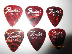  LOT OF 6 VINTAGE 70'S FENDER 351 SHAPE SHELL GUITAR PICKS - ASSORTED GAUGES #71