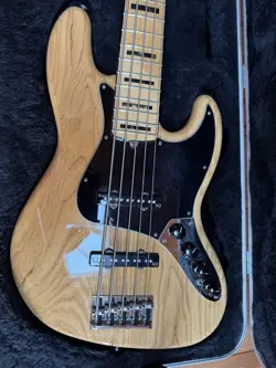 FENDER AMERICAN DELUXE V JAZZ BASS SAFE DELIVERY FROM JAPAN