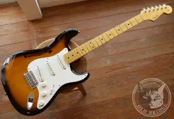 FENDER CUSTOM SHOP ERIC JOHNSON THINLINE STRATOCASTER 2-COLOR SUNBURST E.GUITAR