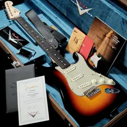 FENDER CUSTOM SHOP MASTER BUILT 1961 STRATOCASTER NOS WIDE BLACK 3 COLOR SUNBURS