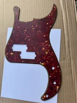 BASS PICKGUARD 60'S
