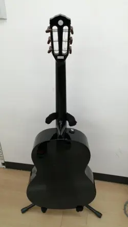 CLASSICAL GUITAR SOLID