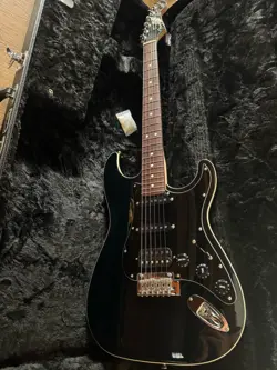 STRATOCASTER MEDIUM SCALE