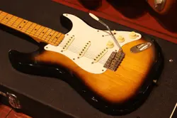 FENDER JAPAN E SERIAL 1986 ST57-70T