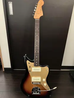 FENDER JAPAN TRADITIONAL 60S JAZZMASTER ELECTRIC GUITAR FROM JAPAN