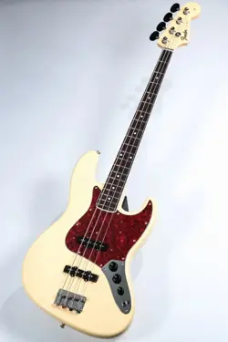 FENDER FSR MADE IN JAPAN TRADITIONAL LATE 60S JAZZ BASS VINTAGE WHITE W/GIG BAG