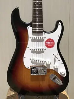 FENDER AFFINITY SERIES STRATOCASTER 3-COLOR SUNBURST INDIAN LAUREL