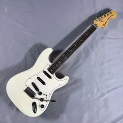 FENDER JAPAN ST72 STRATOCASTER WHITE CRAFTED IN JAPAN 1999-2002 ELECTRIC GUITAR