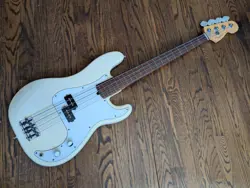 USA FRETLESS AMERICAN