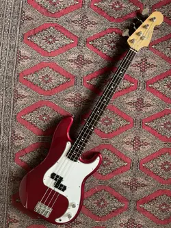 VINTAGE FENDER BASS 82 JV 62 RI PRECISION CANDY APPLE RED