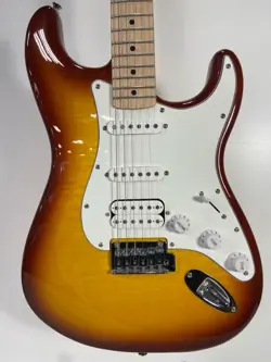 SQUIER STRATOCASTER P03045784
