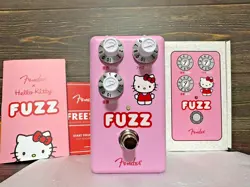 NEW FENDER HELLO KITTY FUZZ PINK FUZZ DISTORTION EFFECTS PEDAL