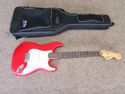 SQUIER BY FENDER STRAT AFFINITY SERIES RIGHT-HANDED ELECTRIC GUITAR