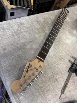 2005 FENDER STRATOCASTER SQUIER ROSEWOOD GUITAR NECK  W/LOGO TUNER STRAT LUTHIER