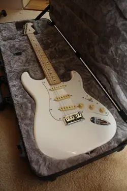 HARDTAIL PARTSCASTER WITH FENDER ABS DELUXE MOLDED STRATOCASTER FENDER NOISELESS