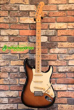 FENDER 1987 57' VINTAGE STRATOCASTER 2TONE SUNBURST