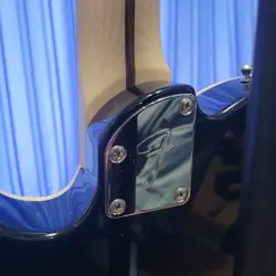 GUITAR FENDER MODERN