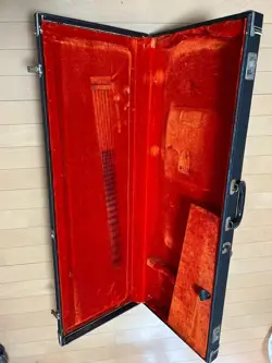 HARD CASE FOR ELECTRIC GUITAR FENDER 70'S BLACK