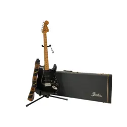 ELECTRIC GUITAR FENDER USA STRATOCASTER 1978 BLACK S/N S896167 WITH HARD CASE