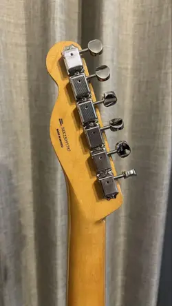FENDER TELECASTER VINTERA