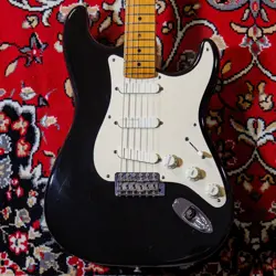 FENDER ERIC CLAPTON STARATOCASTER BLACK 1999 ELECTRIC GUITAR