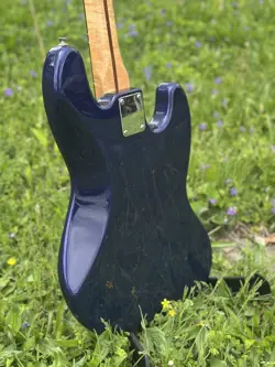 LEFT-HANDED MIDNIGHT