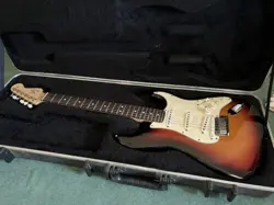 STRATOCASTER USA WITH