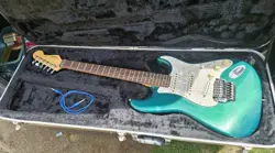 E-SERIAL STRATOCASTER CARIBBEAN