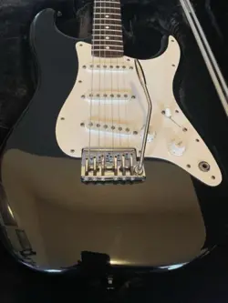 FENDER STRATOCASTER USA VINTAGE 1983 DAN SMITH 2 KNOB