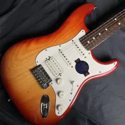 FENDER AM STD ST R ELECTRIC GUITAR