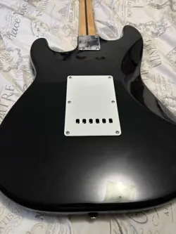 GUITAR WITH BLACK