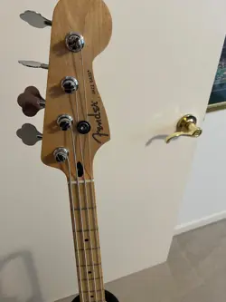 BASS PLAYER SERIES