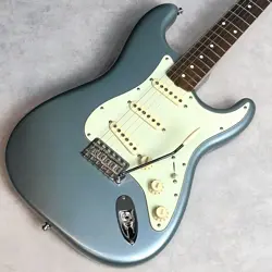 FENDER VINTERA 60S STRATOCASTER (2000S)