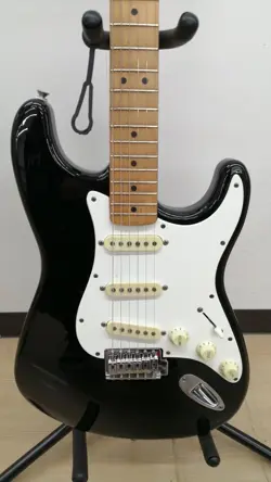 MEXICO STRATOCASTER SQUEERE