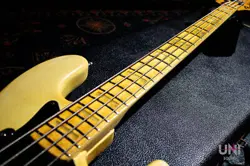 FENDER JAZZ BASS / 1976 SAFE DELIVERY FROM JAPAN