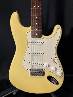FENDER AMERICAN VINTAGE'62 STRATOCASTER 1994 USED ELECTRIC GUITAR